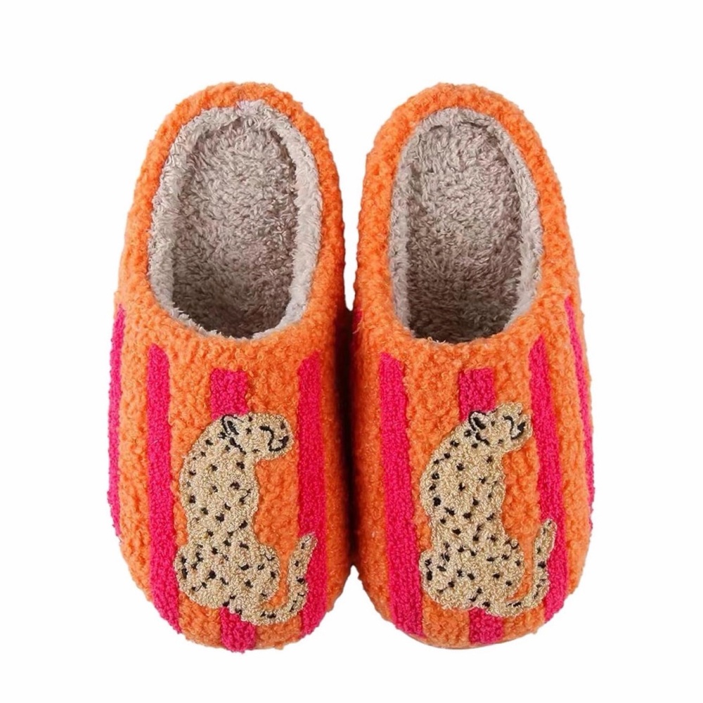 Colorful Leopard Plush Slippers | Memory Foam | Cozy Pull-On